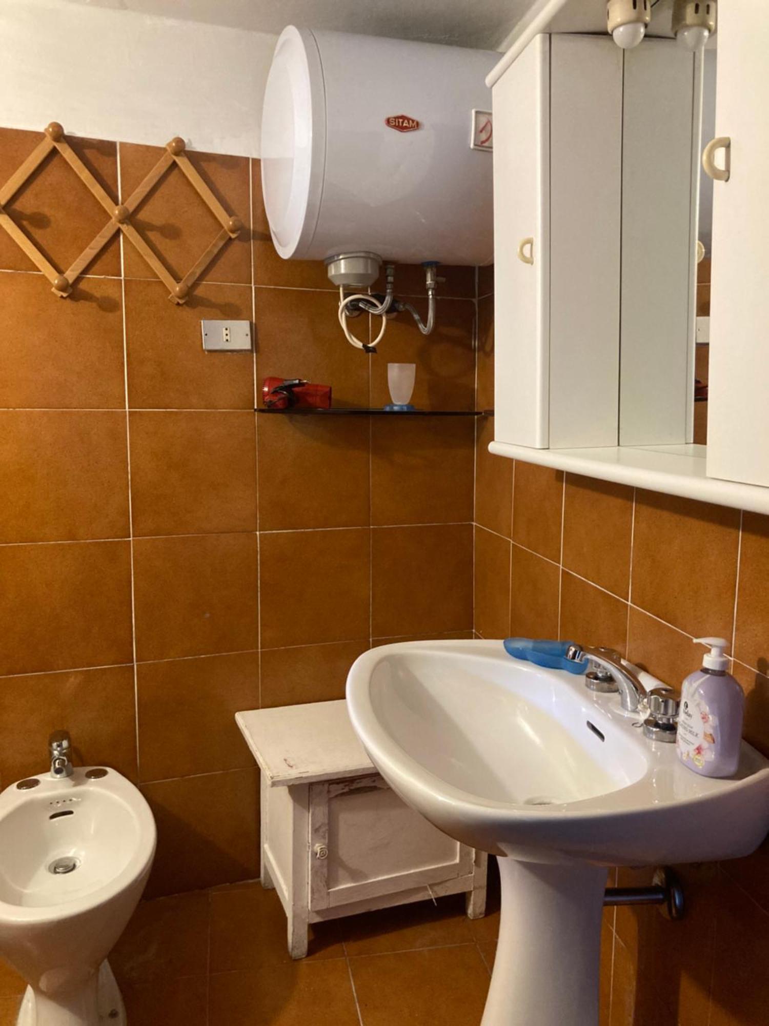 La Vecchia Stalla Appartement Varano  Buitenkant foto